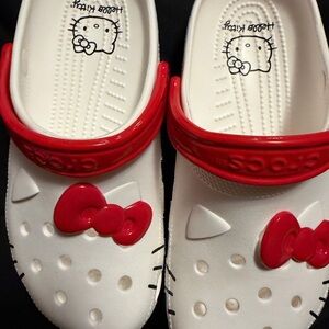 Hello Kitty Classic Crocs